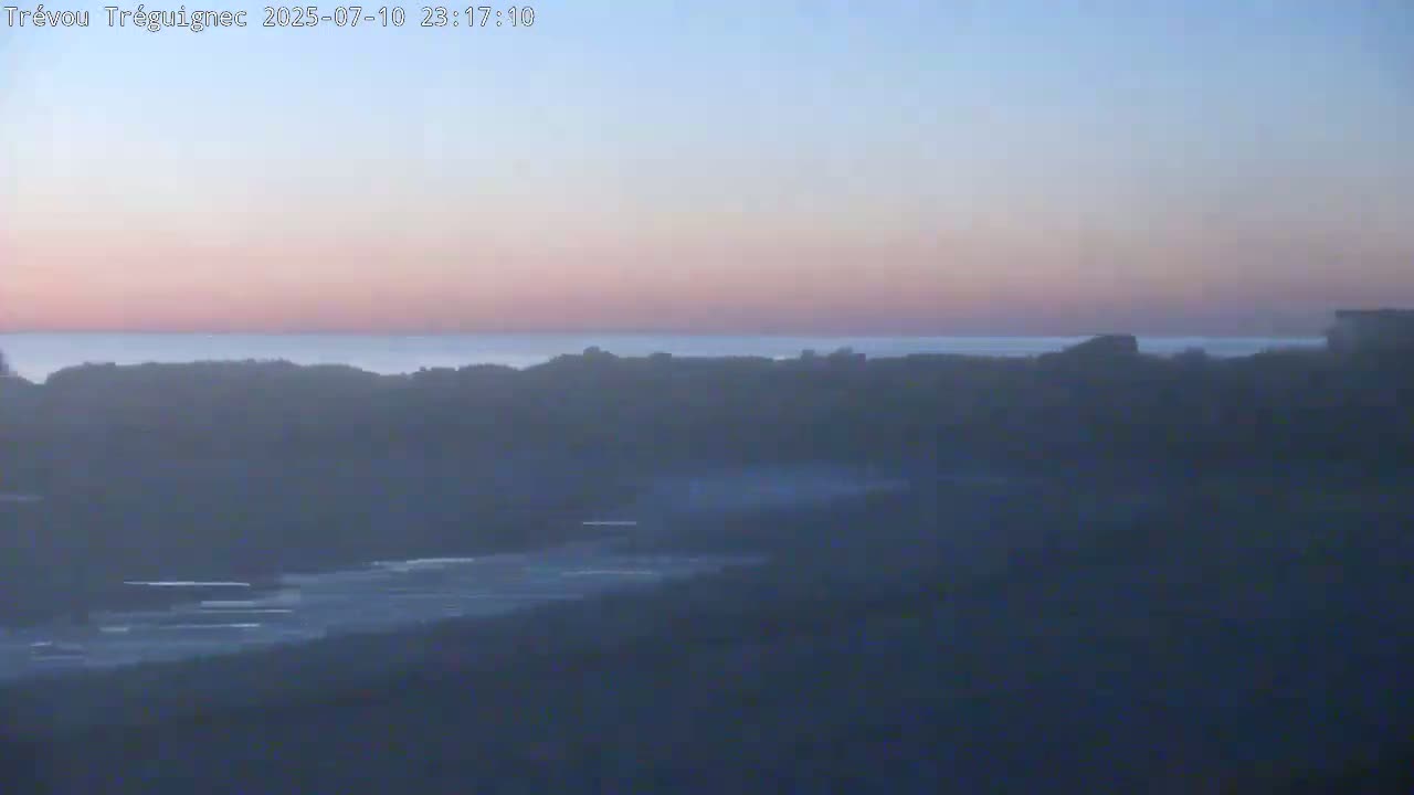 Trévou-Tréguignec, Plage de Trestel Beach Live Cam - Lannion, Côtes-d'Armor, Bretagne, France