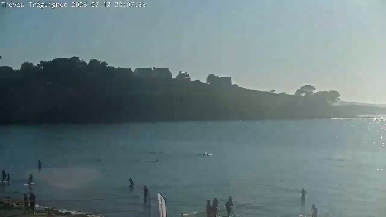 Trévou-Tréguignec, Plage de Trestel Beach Live Cam - Lannion, Côtes-d'Armor, Bretagne, France