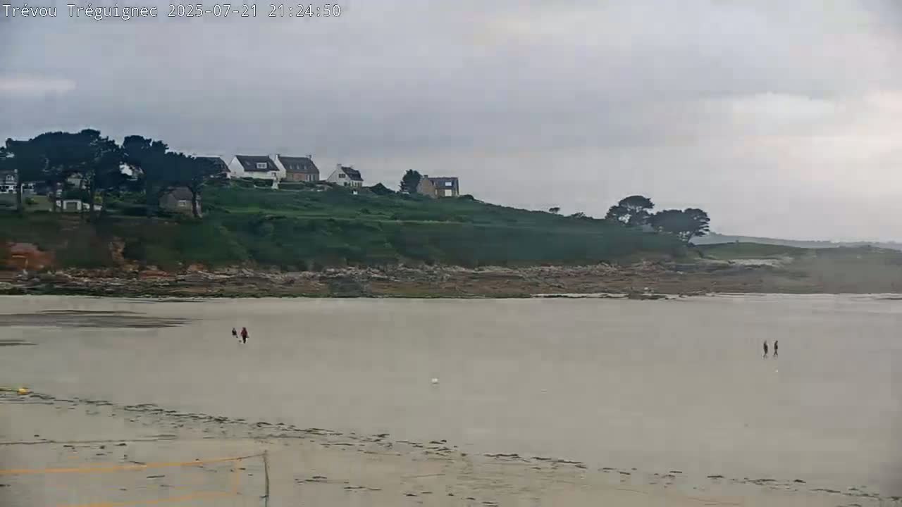 Trévou-Tréguignec, Plage de Trestel Beach Live Cam - Lannion, Côtes-d'Armor, Bretagne, France