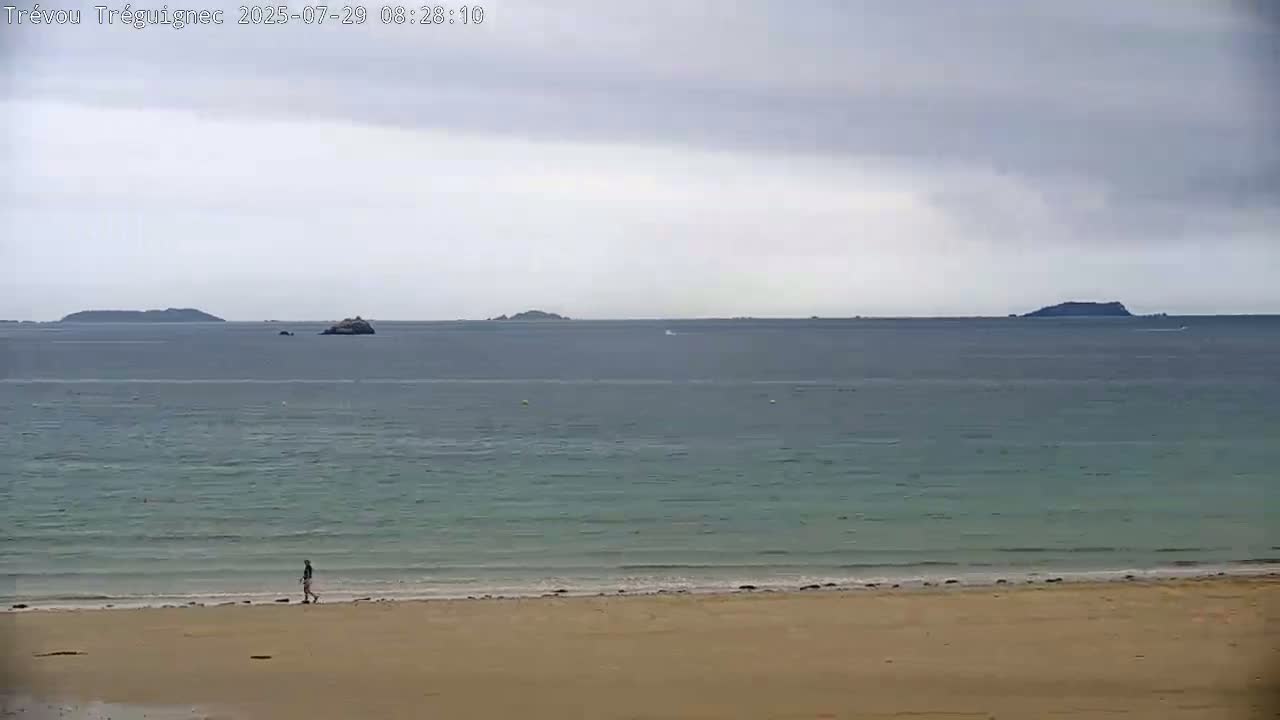 Trévou-Tréguignec, Plage de Trestel Beach Live Cam - Lannion, Côtes-d'Armor, Bretagne, France