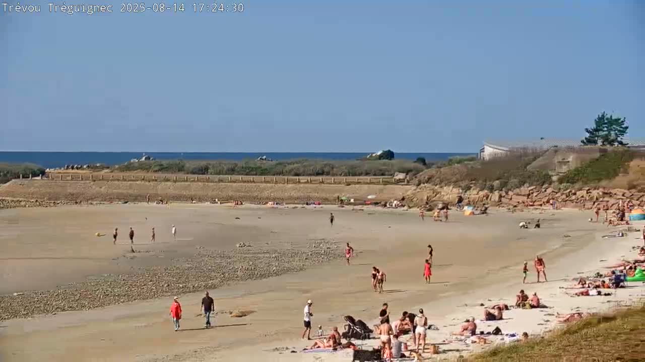 Trévou-Tréguignec, Plage de Trestel Beach Live Cam - Lannion, Côtes-d'Armor, Bretagne, France