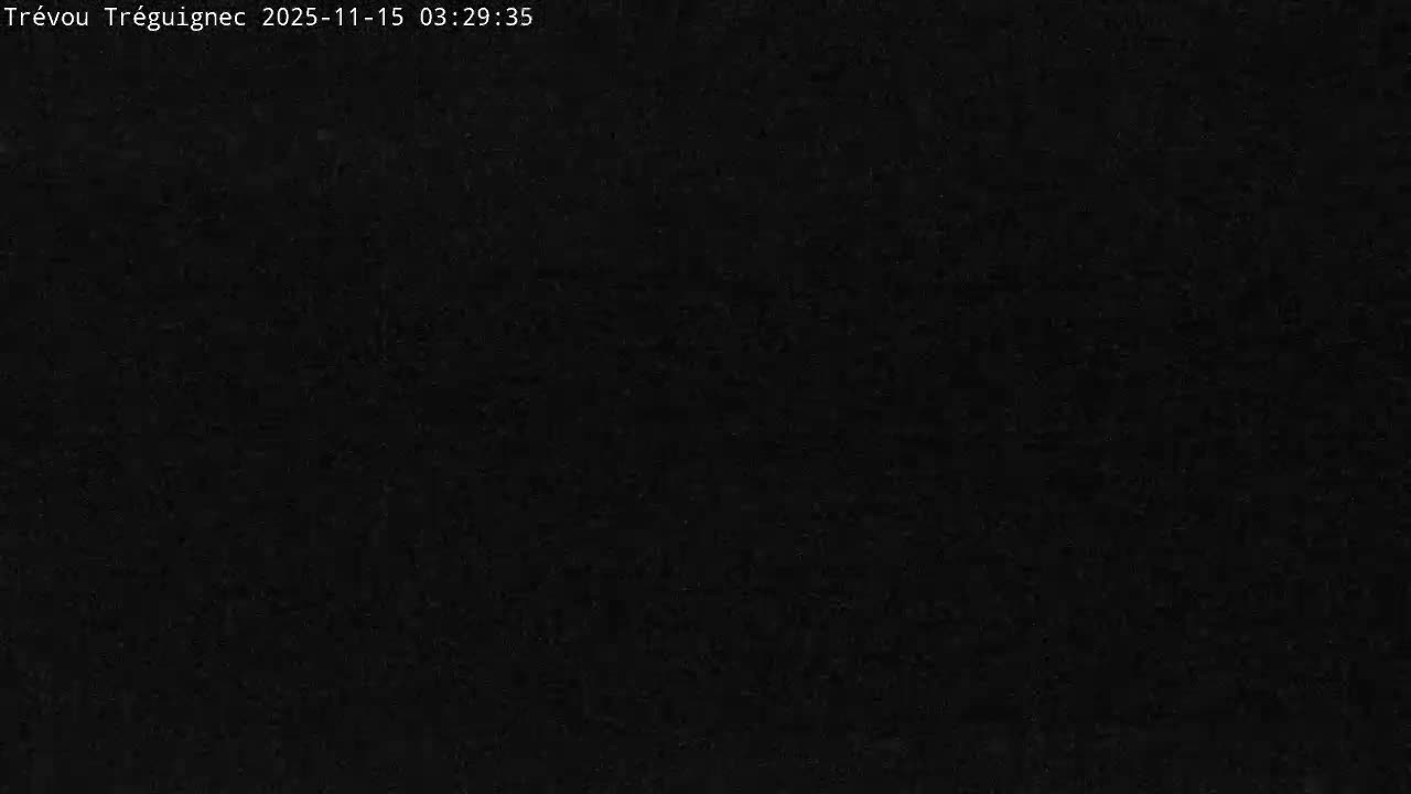 Trévou-Tréguignec, Plage de Trestel Beach Live Cam - Lannion, Côtes-d'Armor, Bretagne, France