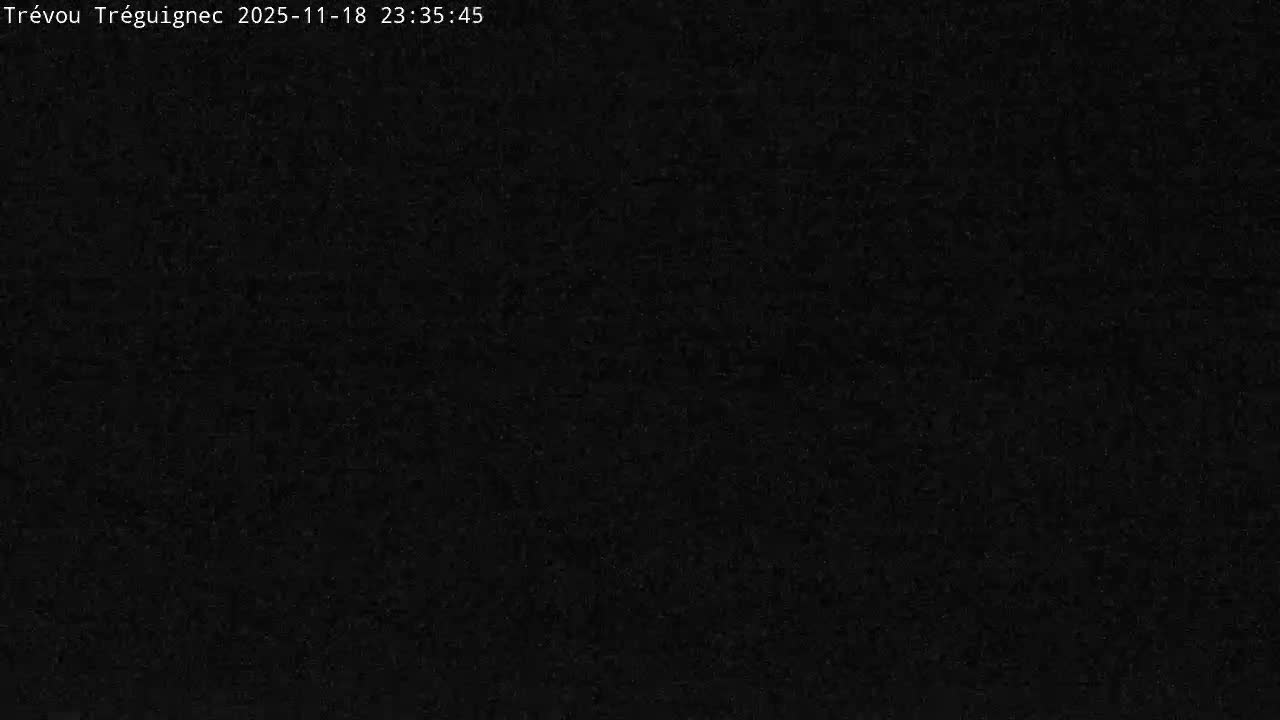 Trévou-Tréguignec, Plage de Trestel Beach Live Cam - Lannion, Côtes-d'Armor, Bretagne, France