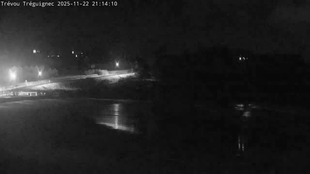 Trévou-Tréguignec, Plage de Trestel Beach Live Cam - Lannion, Côtes-d'Armor, Bretagne, France