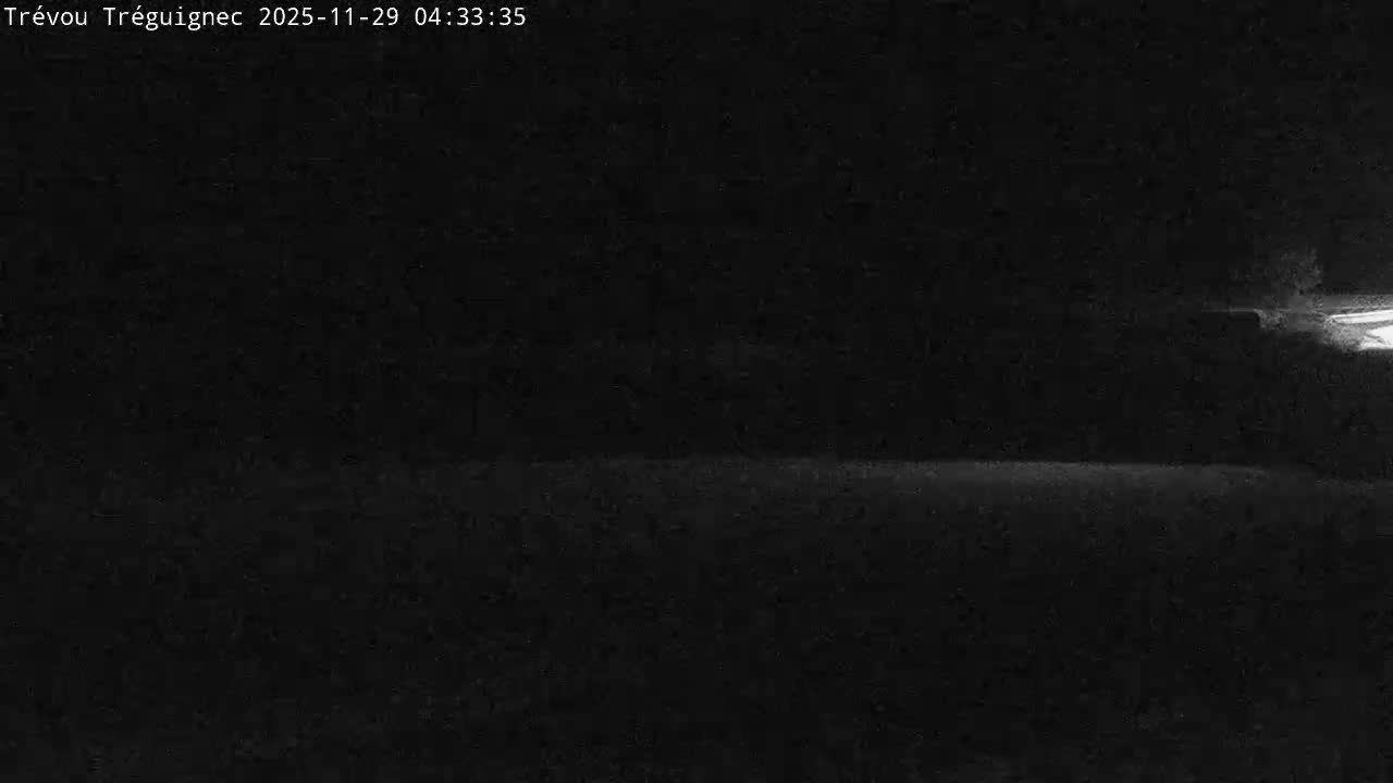 Trévou-Tréguignec, Plage de Trestel Beach Live Cam - Lannion, Côtes-d'Armor, Bretagne, France