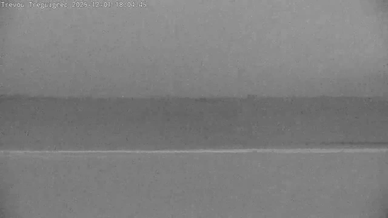 Trévou-Tréguignec, Plage de Trestel Beach Live Cam - Lannion, Côtes-d'Armor, Bretagne, France
