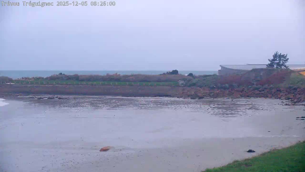 Trévou-Tréguignec, Plage de Trestel Beach Live Cam - Lannion, Côtes-d'Armor, Bretagne, France