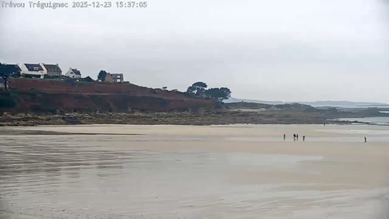 Trévou-Tréguignec, Plage de Trestel Beach Live Cam - Lannion, Côtes-d'Armor, Bretagne, France