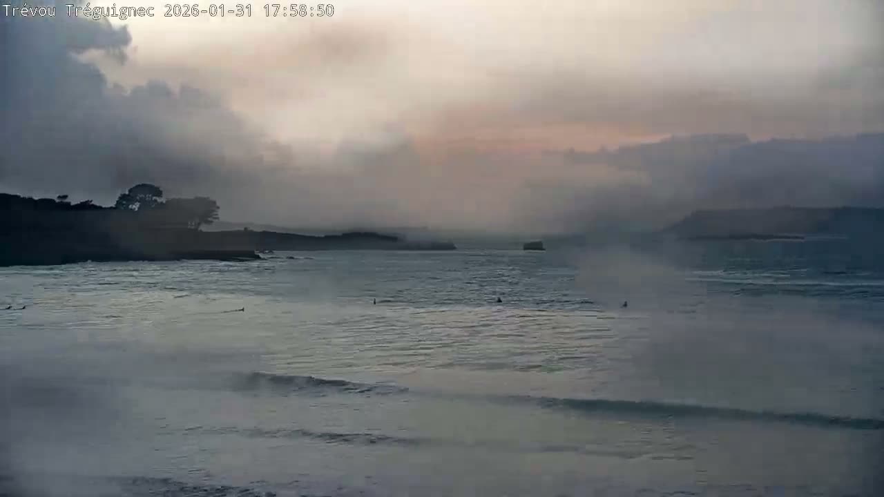 Trévou-Tréguignec, Plage de Trestel Beach Live Cam - Lannion, Côtes-d'Armor, Bretagne, France