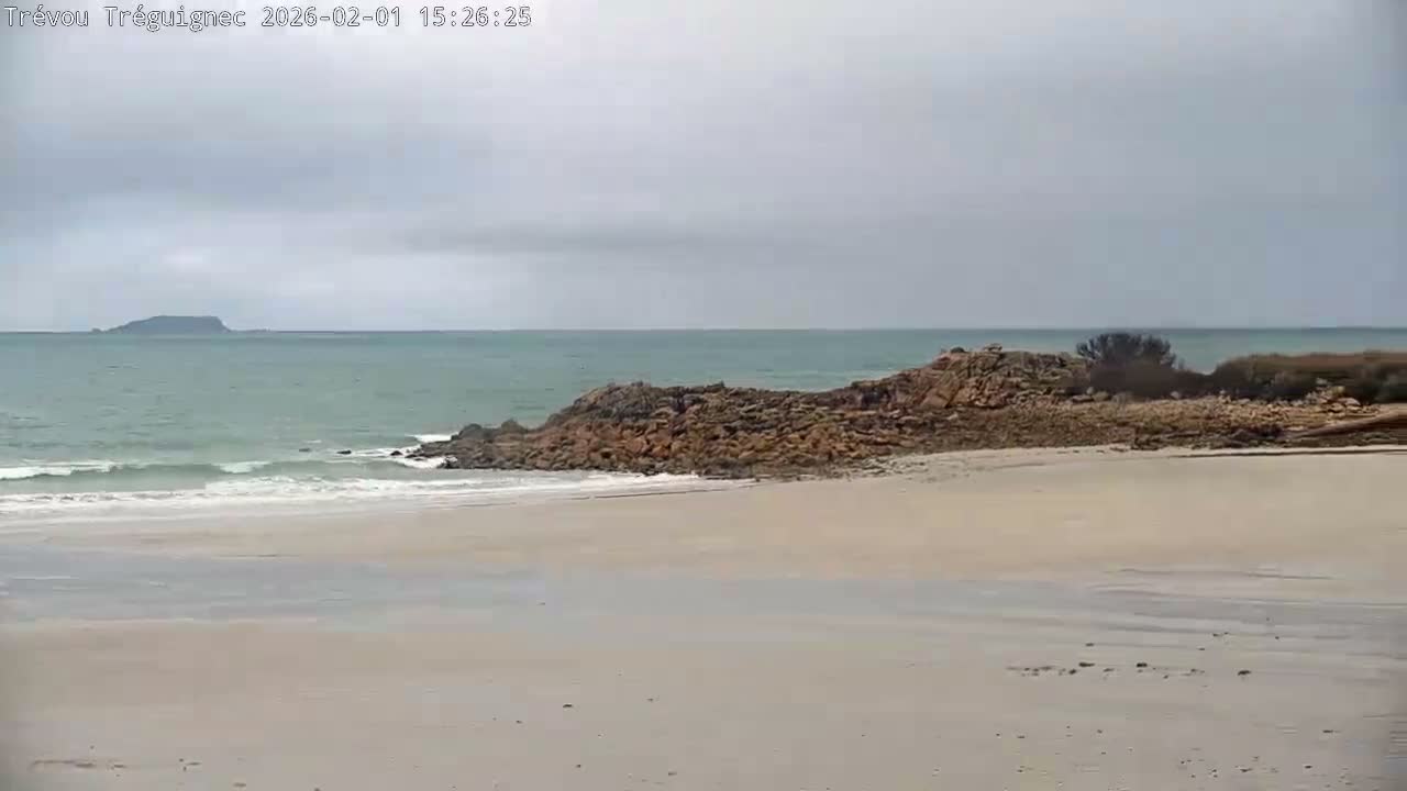 Trévou-Tréguignec, Plage de Trestel Beach Live Cam - Lannion, Côtes-d'Armor, Bretagne, France