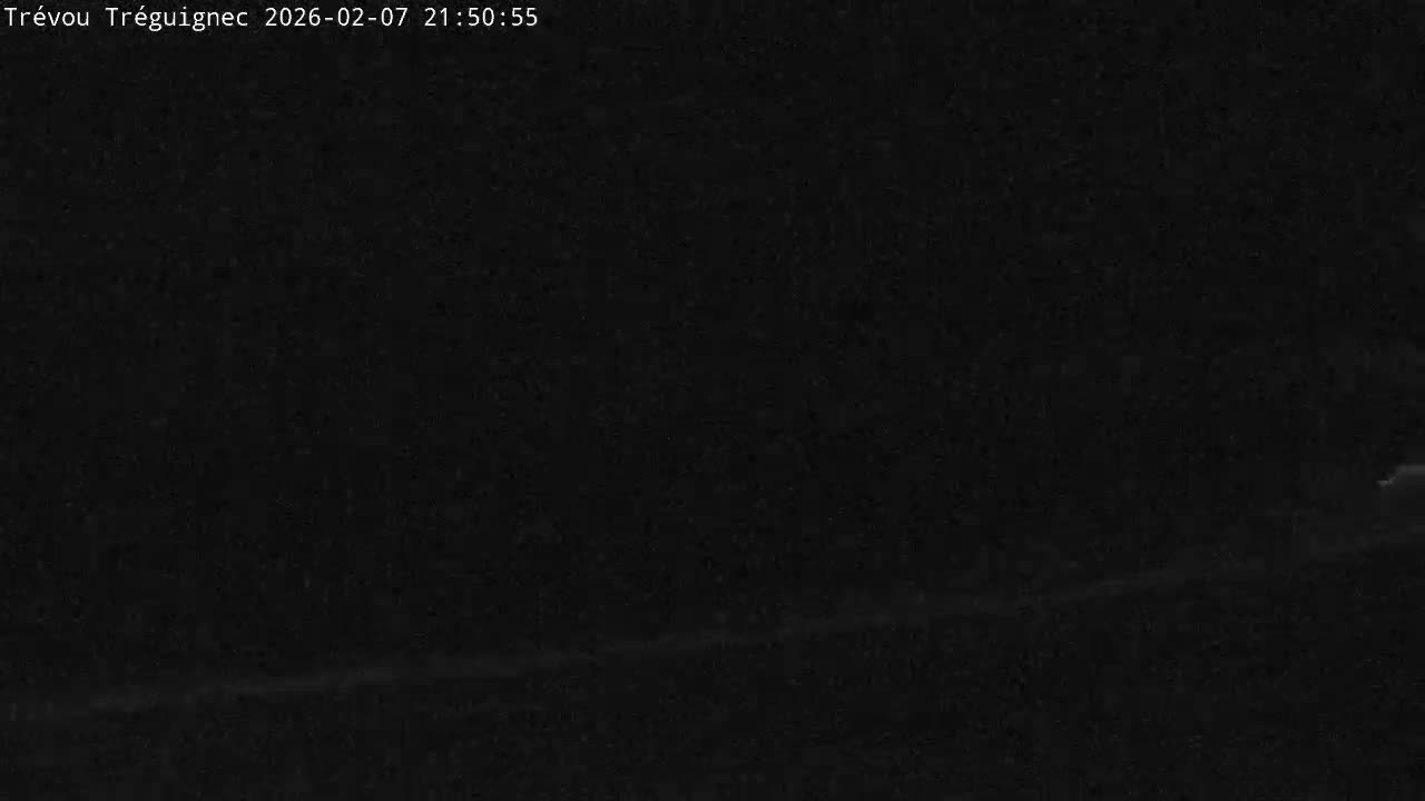 Trévou-Tréguignec, Plage de Trestel Beach Live Cam - Lannion, Côtes-d'Armor, Bretagne, France