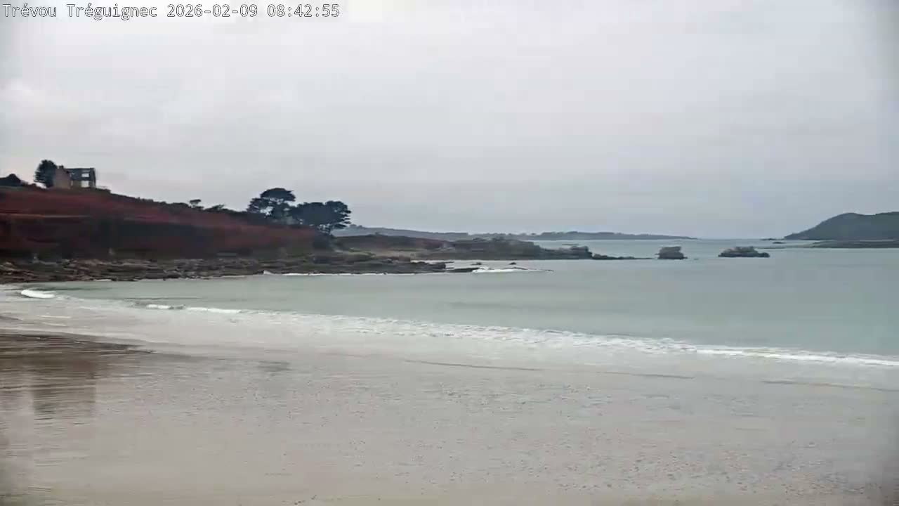 Trévou-Tréguignec, Plage de Trestel Beach Live Cam - Lannion, Côtes-d'Armor, Bretagne, France