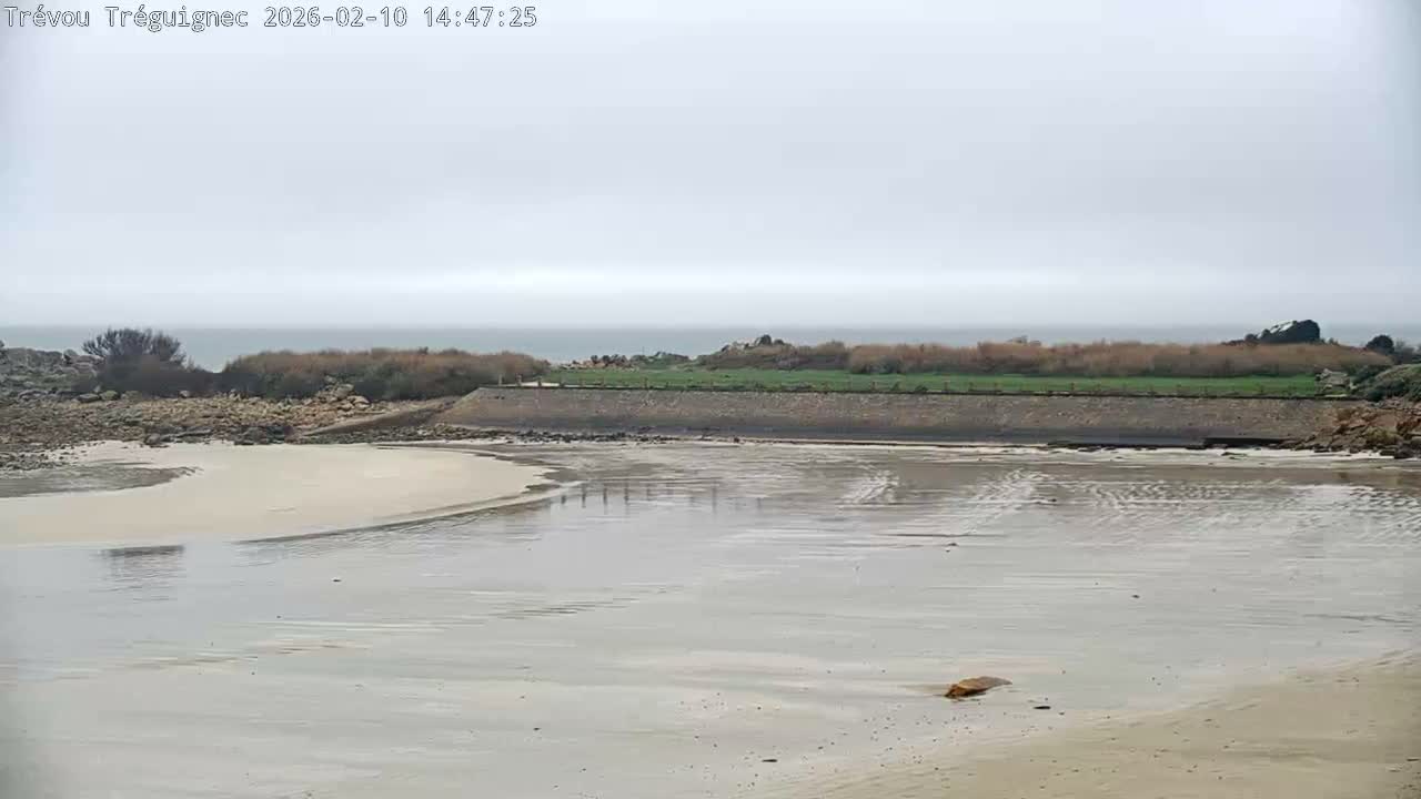 Trévou-Tréguignec, Plage de Trestel Beach Live Cam - Lannion, Côtes-d'Armor, Bretagne, France