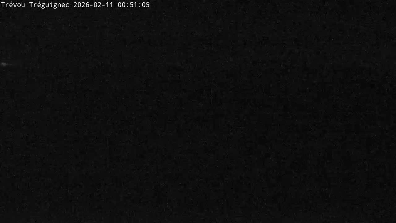 Trévou-Tréguignec, Plage de Trestel Beach Live Cam - Lannion, Côtes-d'Armor, Bretagne, France