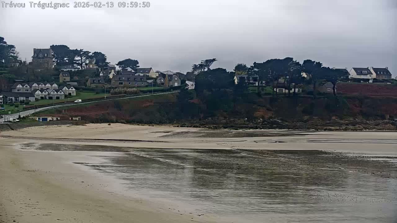 Trévou-Tréguignec, Plage de Trestel Beach Live Cam - Lannion, Côtes-d'Armor, Bretagne, France