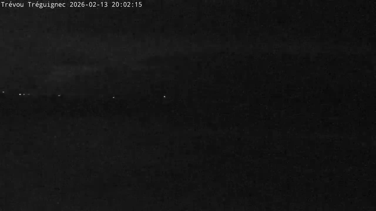 Trévou-Tréguignec, Plage de Trestel Beach Live Cam - Lannion, Côtes-d'Armor, Bretagne, France