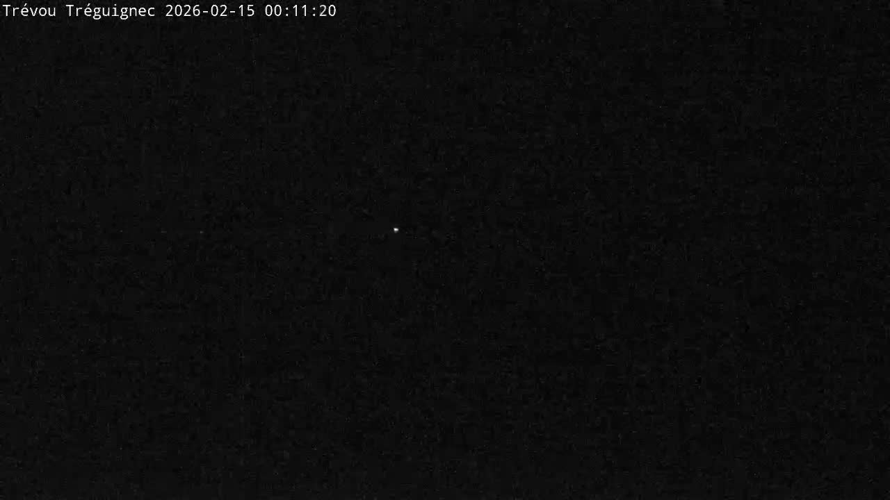 Trévou-Tréguignec, Plage de Trestel Beach Live Cam - Lannion, Côtes-d'Armor, Bretagne, France