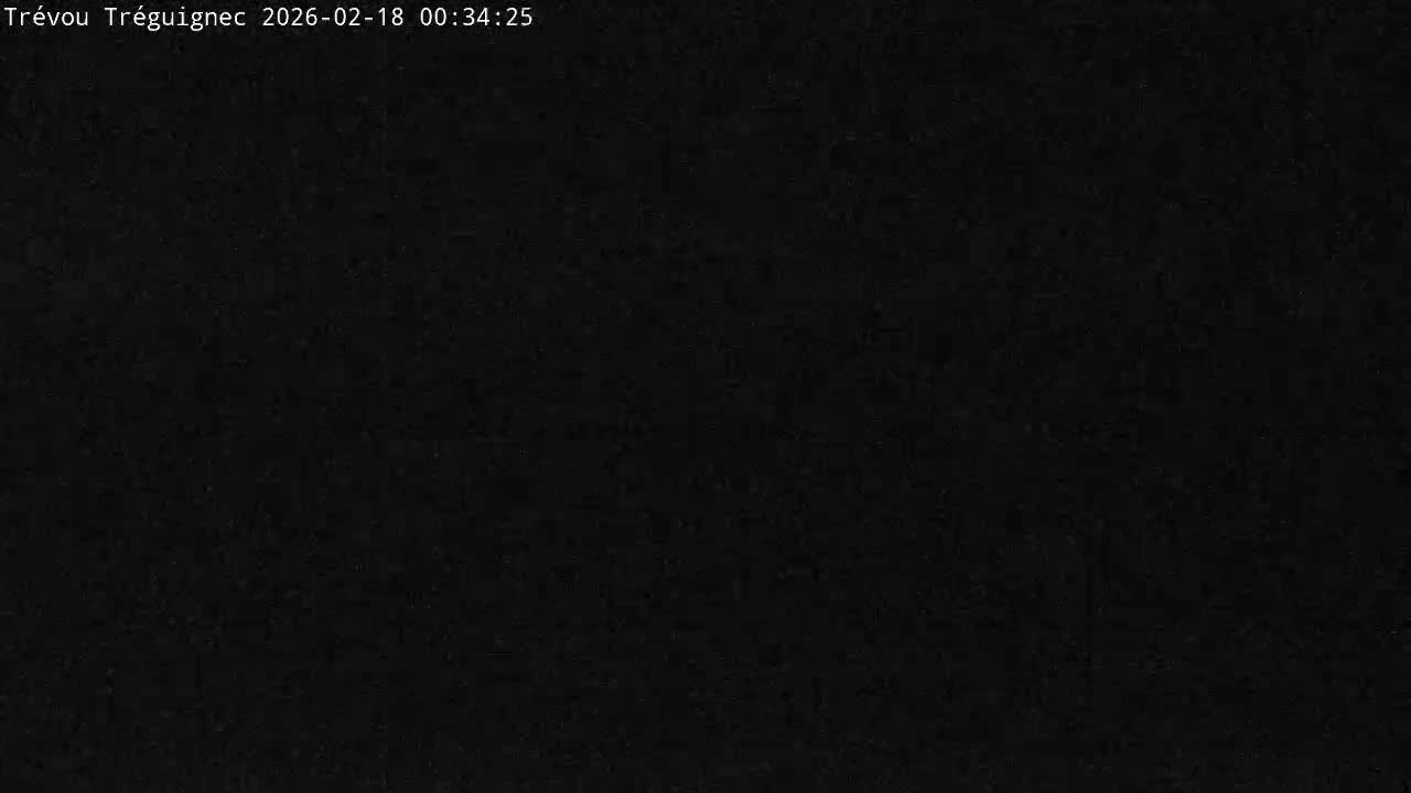 Trévou-Tréguignec, Plage de Trestel Beach Live Cam - Lannion, Côtes-d'Armor, Bretagne, France