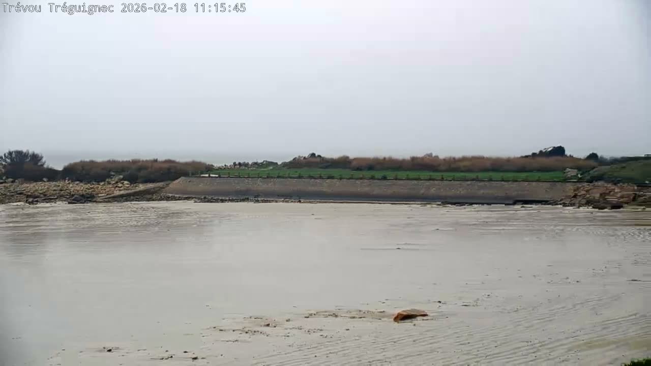 Trévou-Tréguignec, Plage de Trestel Beach Live Cam - Lannion, Côtes-d'Armor, Bretagne, France