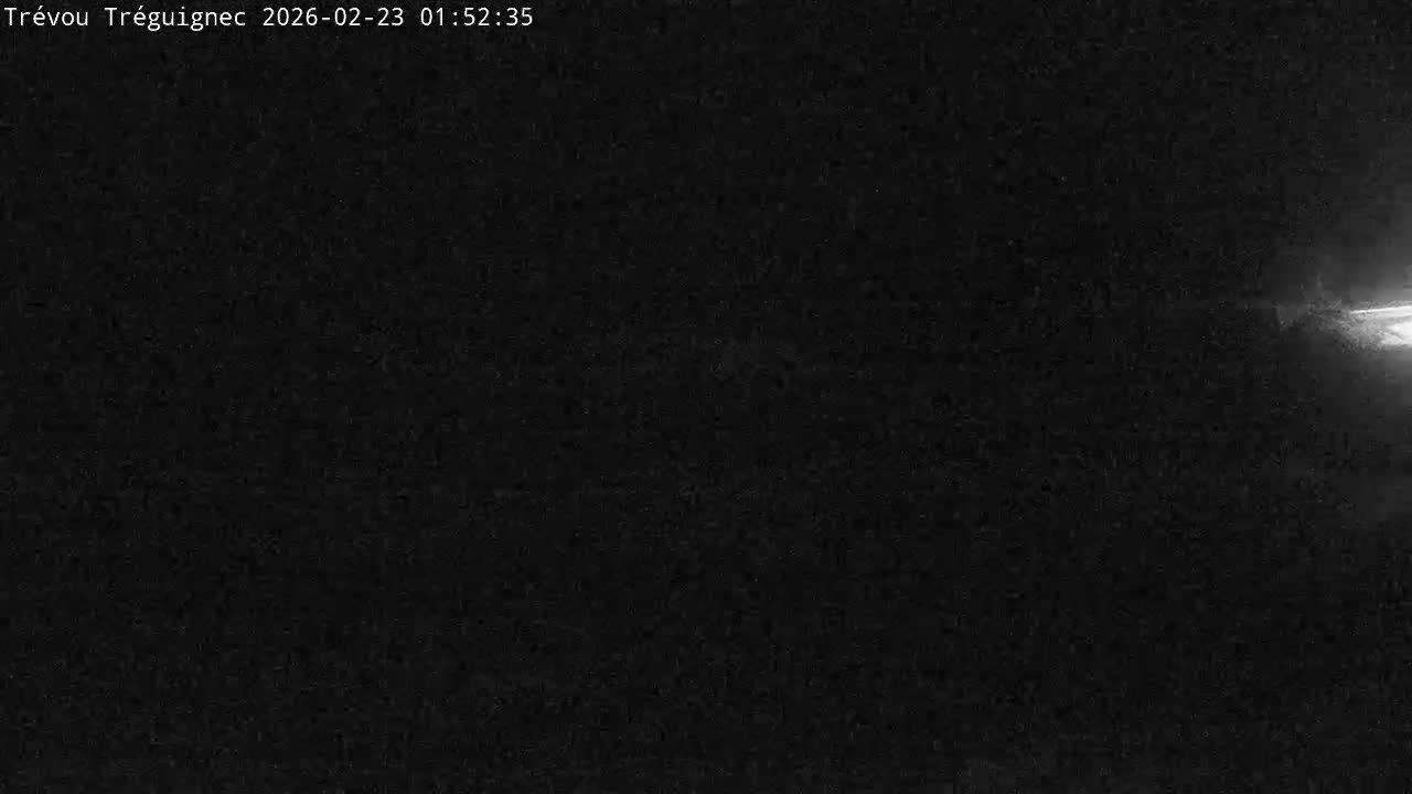 Trévou-Tréguignec, Plage de Trestel Beach Live Cam - Lannion, Côtes-d'Armor, Bretagne, France