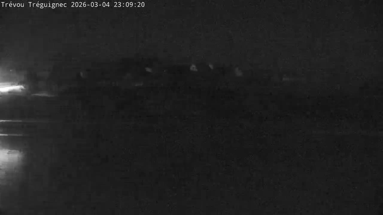 Trévou-Tréguignec, Plage de Trestel Beach Live Cam - Lannion, Côtes-d'Armor, Bretagne, France