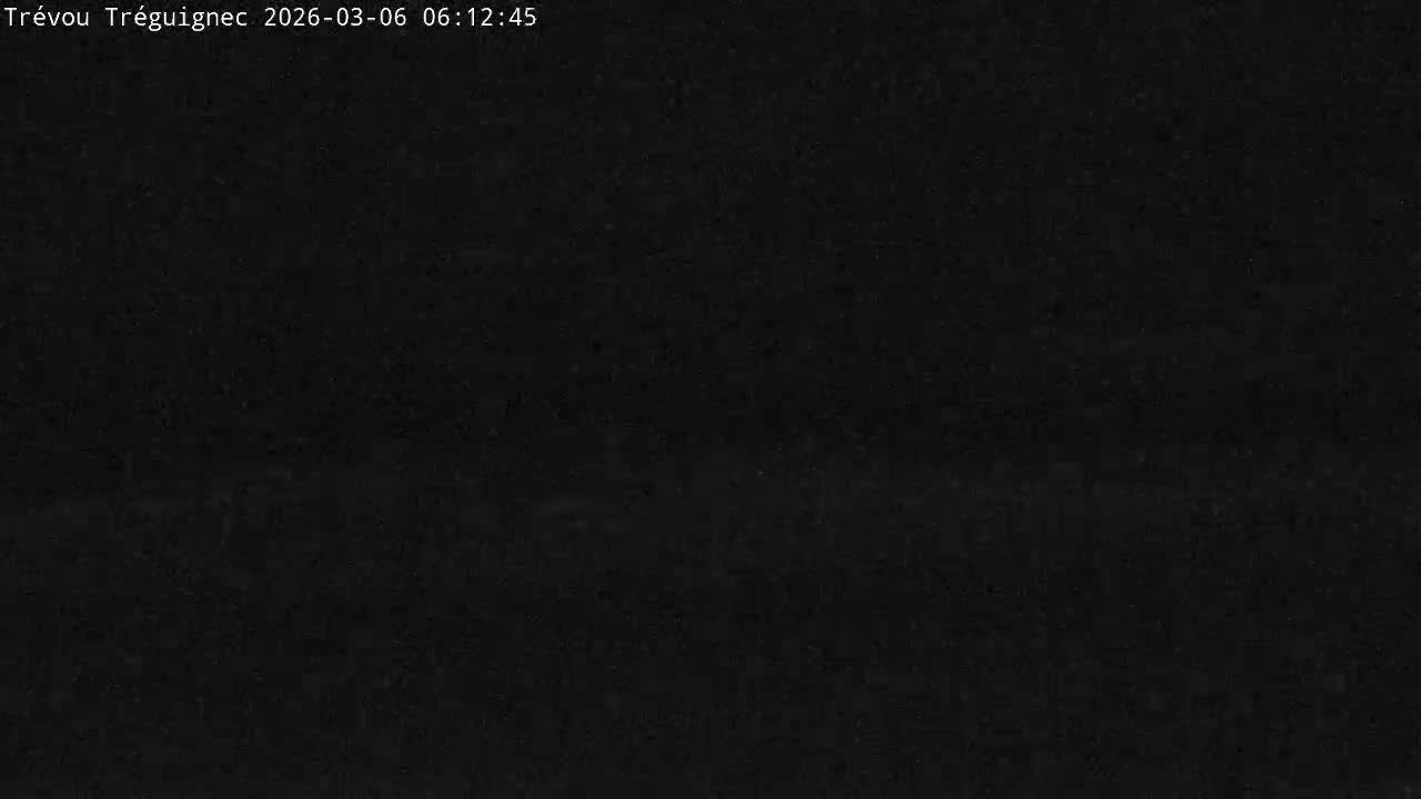 Trévou-Tréguignec, Plage de Trestel Beach Live Cam - Lannion, Côtes-d'Armor, Bretagne, France