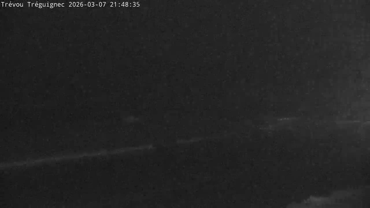 Trévou-Tréguignec, Plage de Trestel Beach Live Cam - Lannion, Côtes-d'Armor, Bretagne, France
