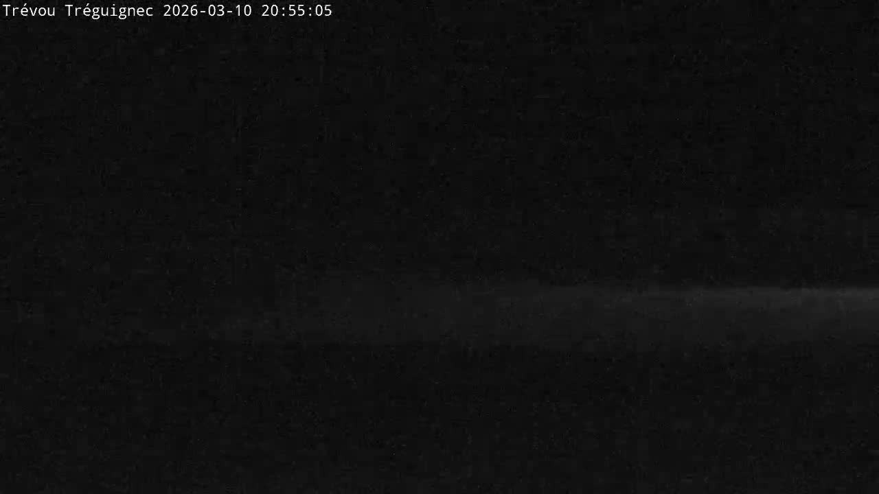 Trévou-Tréguignec, Plage de Trestel Beach Live Cam - Lannion, Côtes-d'Armor, Bretagne, France