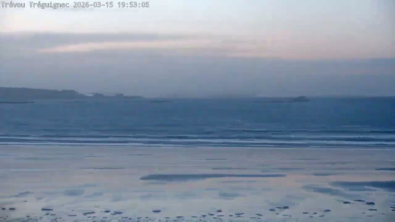 Trévou-Tréguignec, Plage de Trestel Beach Live Cam - Lannion, Côtes-d'Armor, Bretagne, France