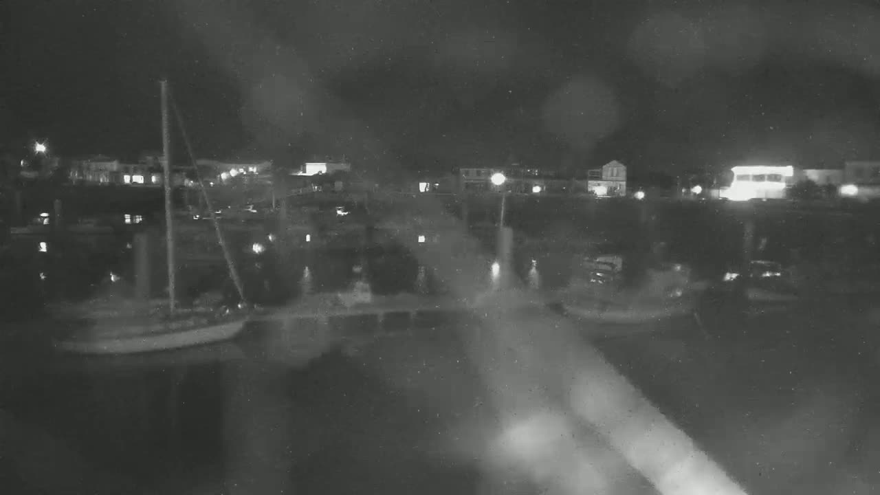 Oleron - La Cotiniere Marine Live Cam - Rochefort, Charente-Maritime, Nouvelle-Aquitaine, France