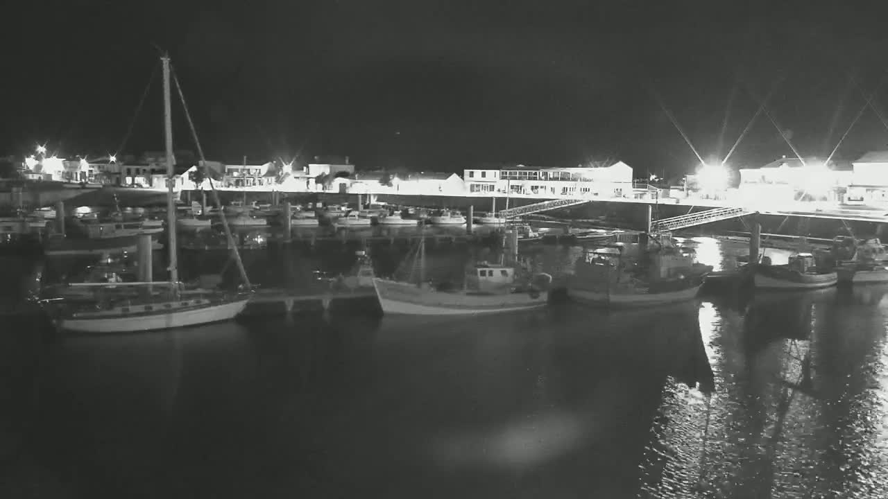 Oleron - La Cotiniere Marine Live Cam - Rochefort, Charente-Maritime, Nouvelle-Aquitaine, France