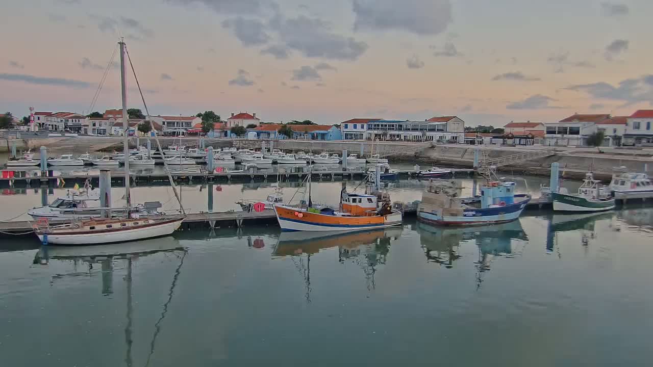 Oleron - La Cotiniere Marine Live Cam - Rochefort, Charente-Maritime, Nouvelle-Aquitaine, France