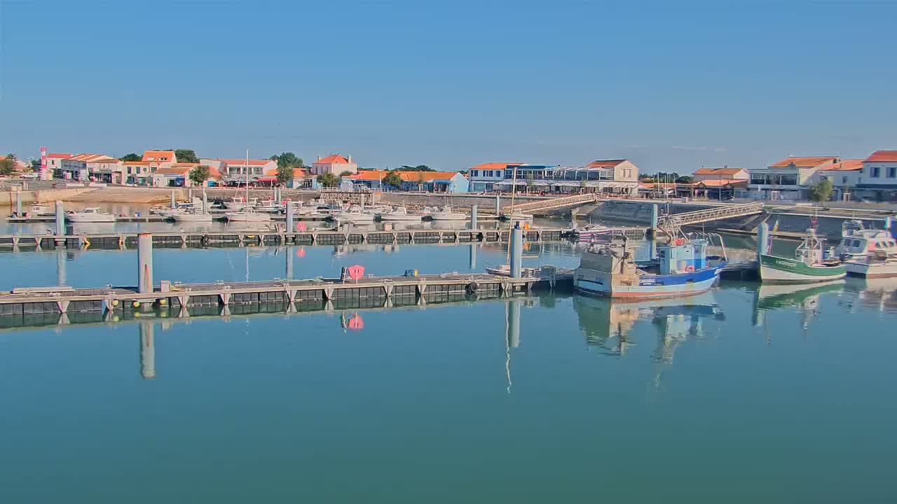 Oleron - La Cotiniere Marine Live Cam - Rochefort, Charente-Maritime, Nouvelle-Aquitaine, France