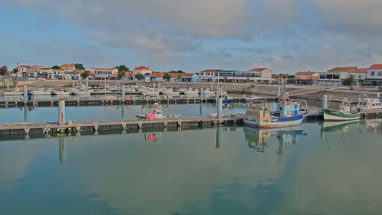 Oleron - La Cotiniere Marine Live Cam - Rochefort, Charente-Maritime, Nouvelle-Aquitaine, France