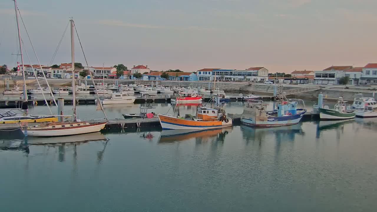 Oleron - La Cotiniere Marine Live Cam - Rochefort, Charente-Maritime, Nouvelle-Aquitaine, France