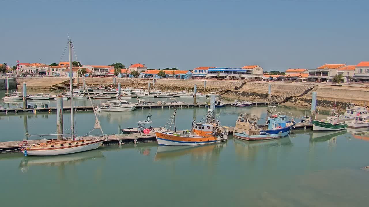 Oleron - La Cotiniere Marine Live Cam - Rochefort, Charente-Maritime, Nouvelle-Aquitaine, France