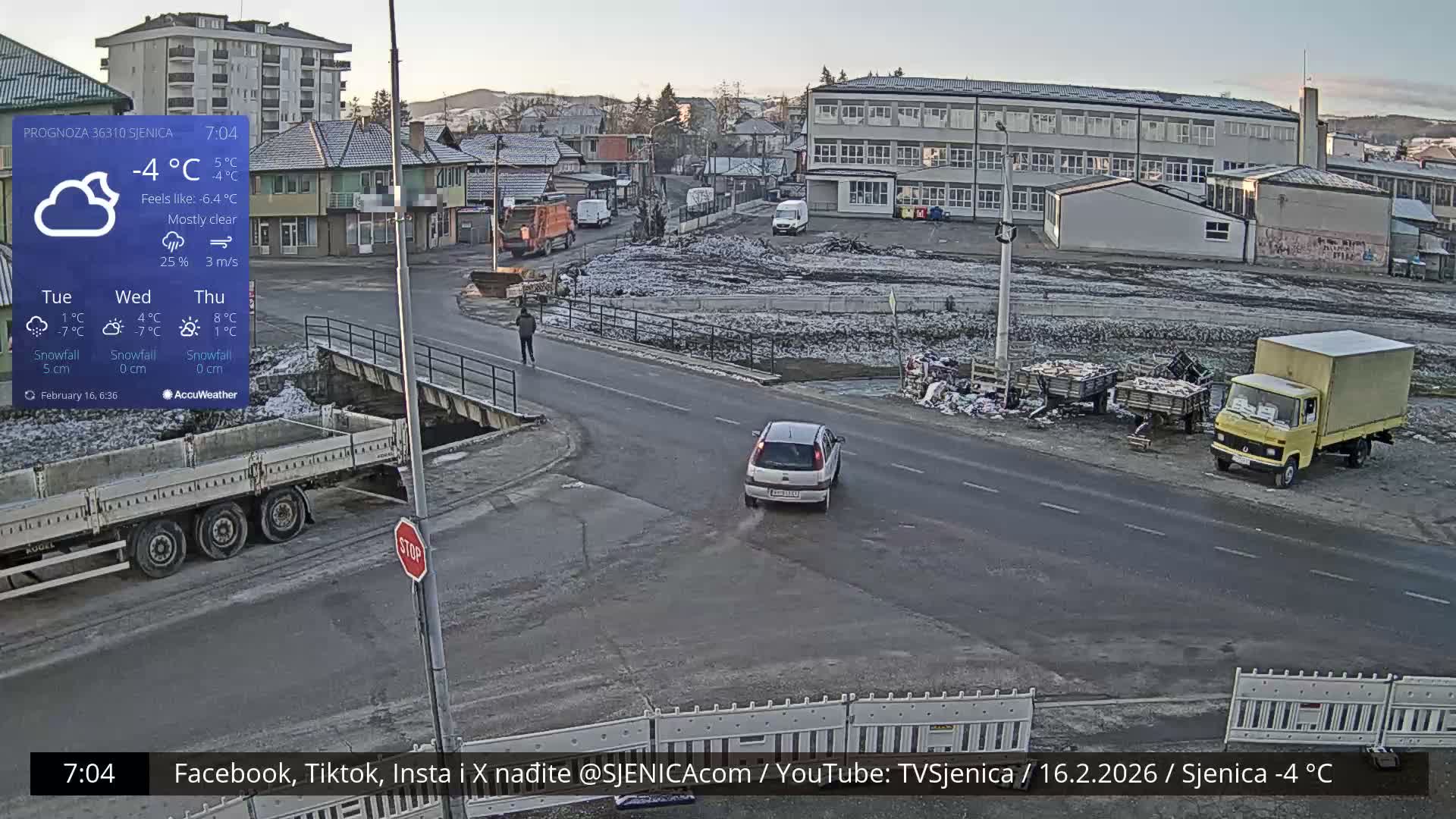 Zlatibor( Златибор (Гимназија Јездимир Лоовиќ и река Гробавица) Gimnazija  Jezdimir Lovic High School & Grobavica River,  Sjenica Live Cam - Sjenica,  Zlatibor,  Šumadija and Western Serbia, Serbia 