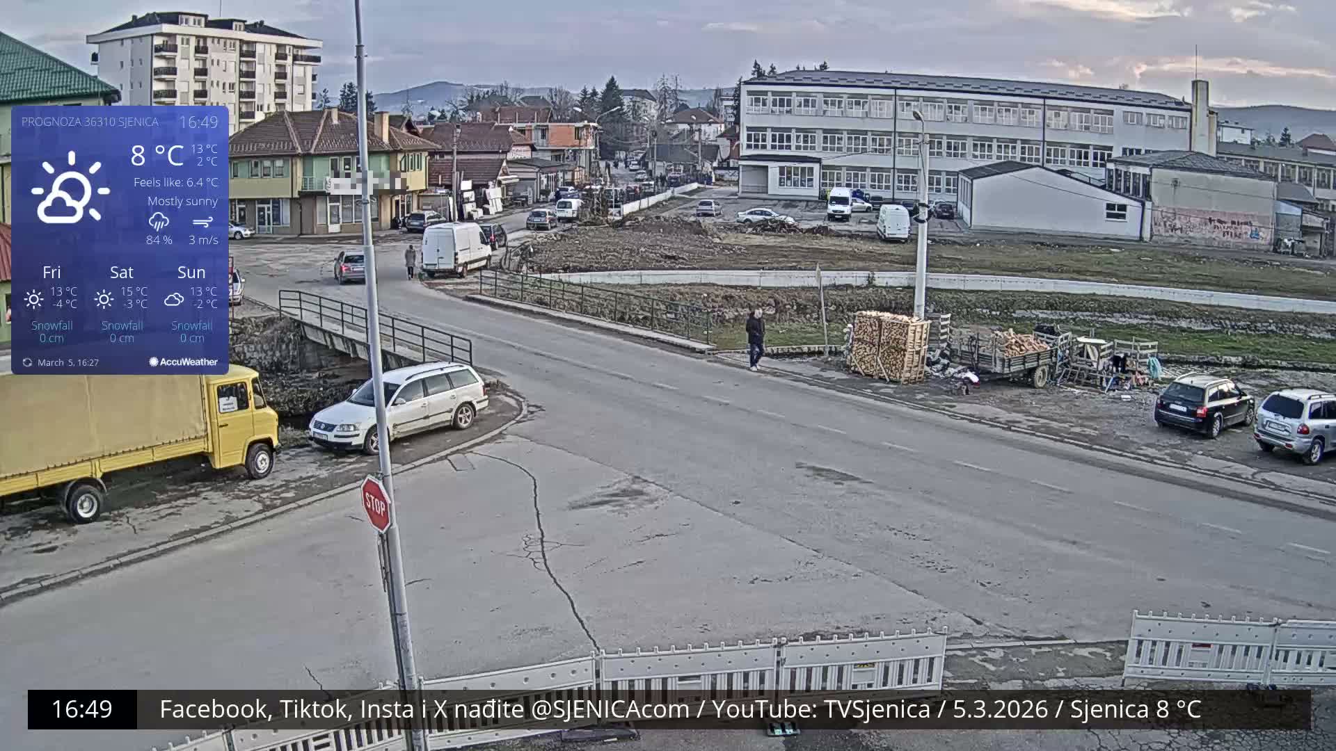 Zlatibor( Златибор (Гимназија Јездимир Лоовиќ и река Гробавица) Gimnazija  Jezdimir Lovic High School & Grobavica River,  Sjenica Live Cam - Sjenica,  Zlatibor,  Šumadija and Western Serbia, Serbia 