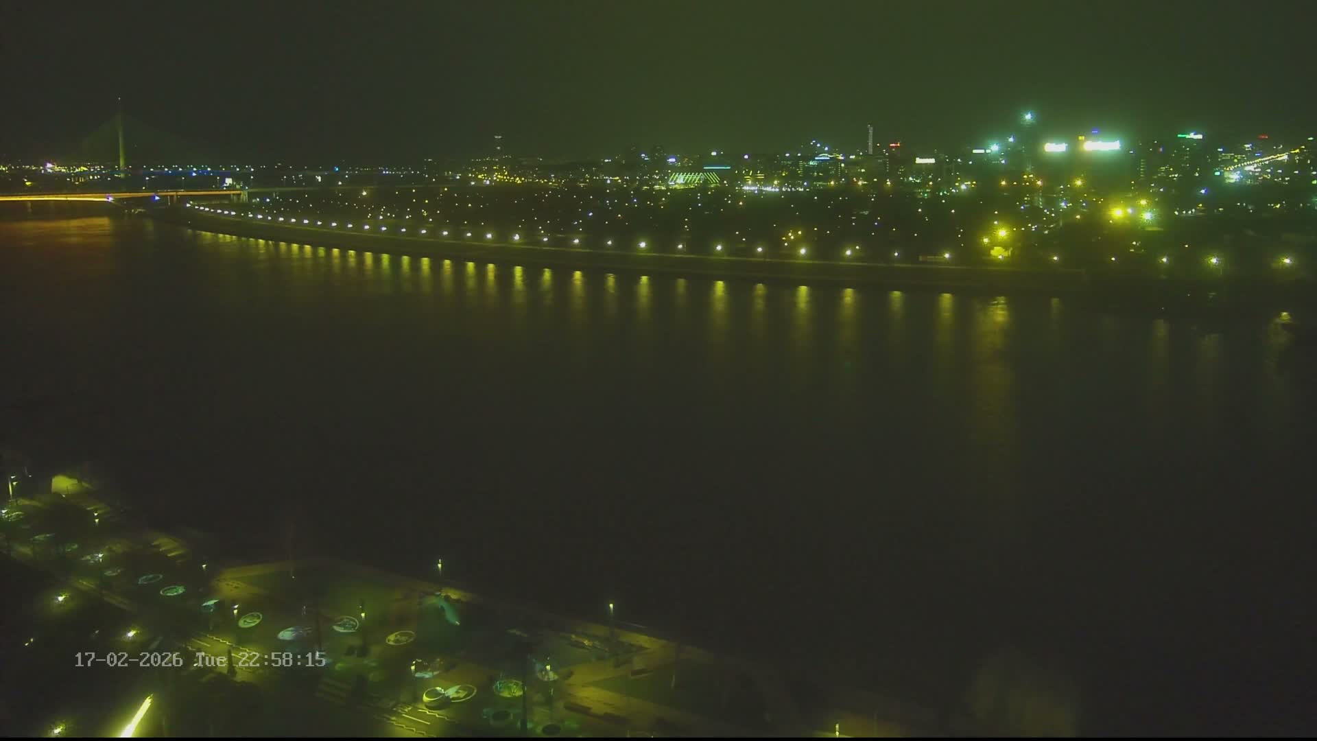 Novi Beograd from Savski Venac ( Нови Београд са Савског венца, мост Газела и мост Преко аде Нови Београд)  Most Gazela & Most Preko Ade  New Belgrade Live Cam - Savski Venac, Belgrade, Serbia