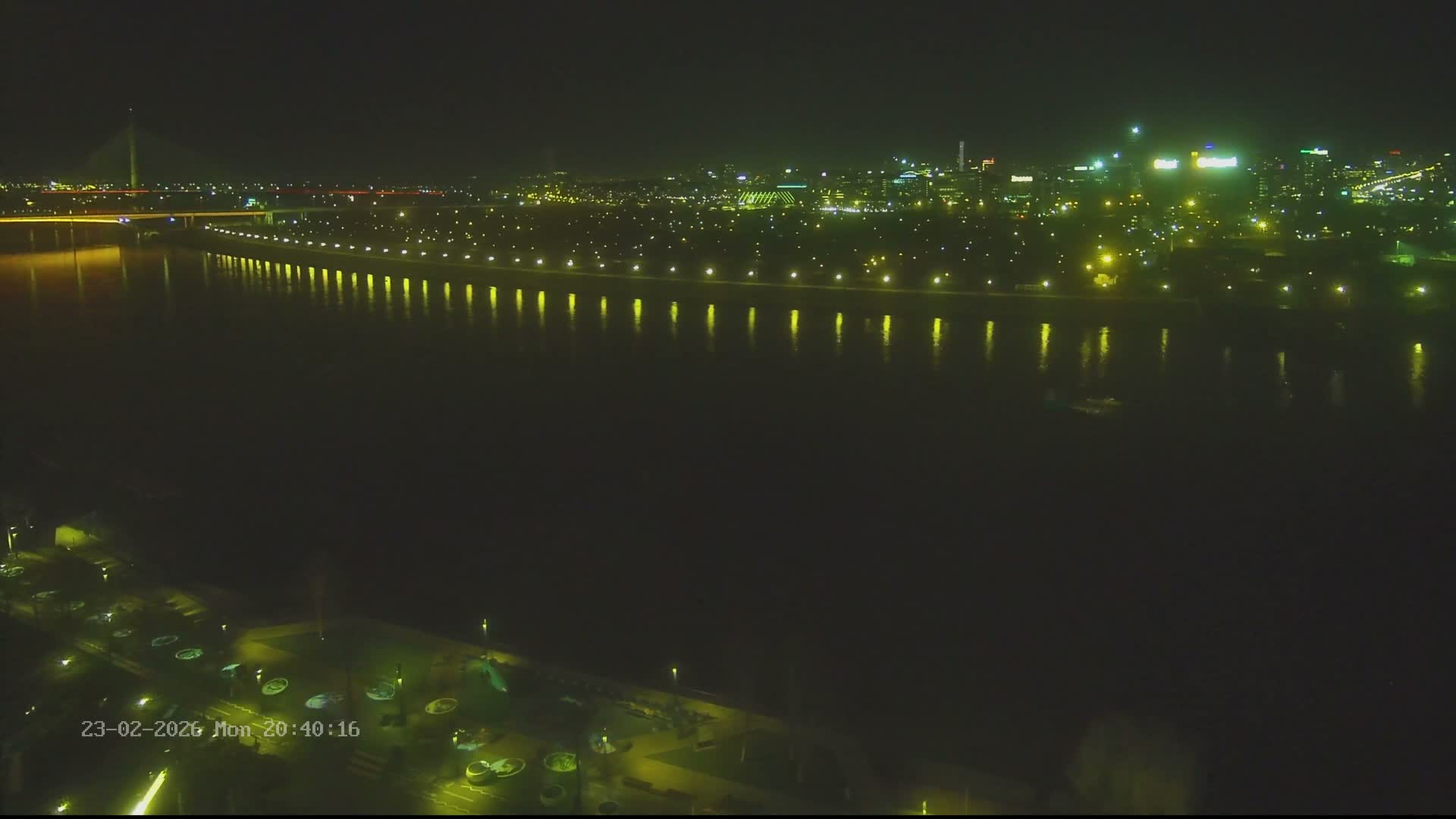 Novi Beograd from Savski Venac ( Нови Београд са Савског венца, мост Газела и мост Преко аде Нови Београд)  Most Gazela & Most Preko Ade  New Belgrade Live Cam - Savski Venac, Belgrade, Serbia