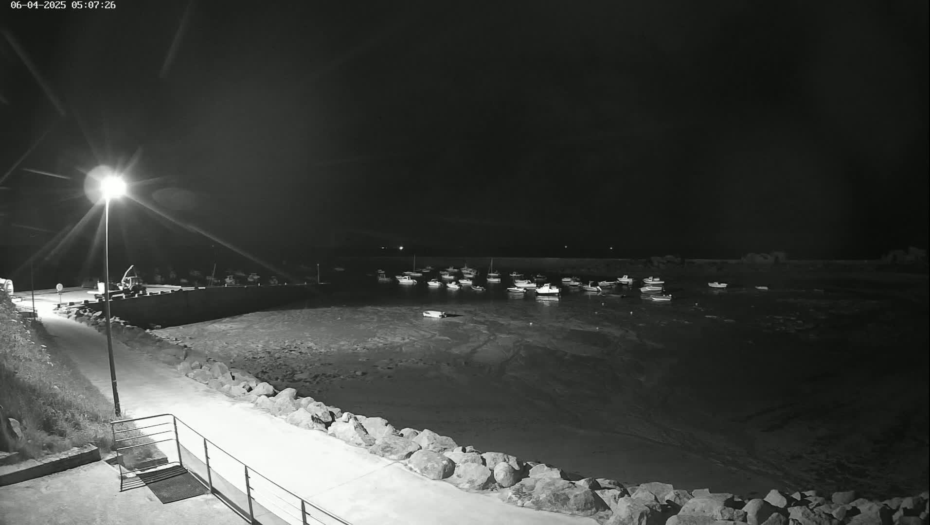 Plouescat, Porsguen Coast Live Cam - Brest, Finistre, Bretagne, France