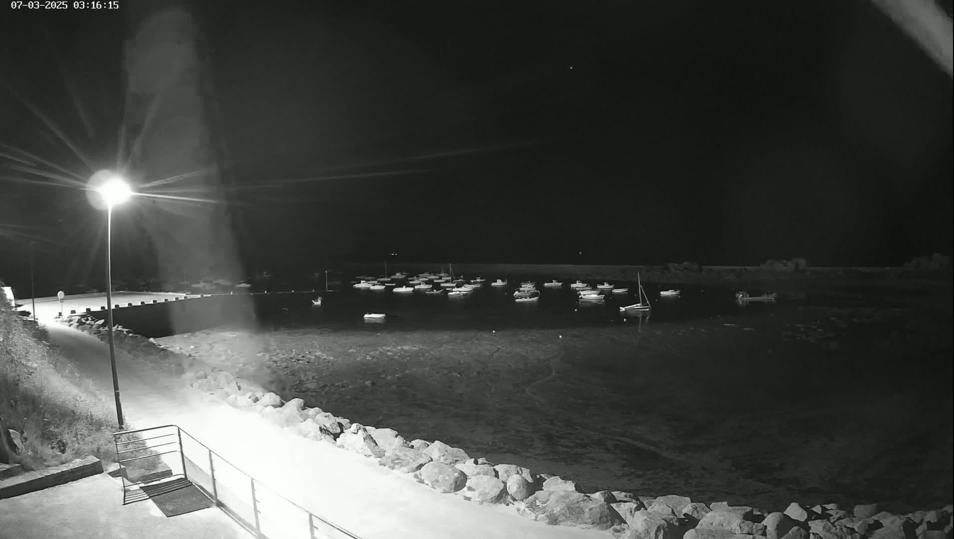Plouescat, Porsguen Coast Live Cam - Brest, Finistre, Bretagne, France