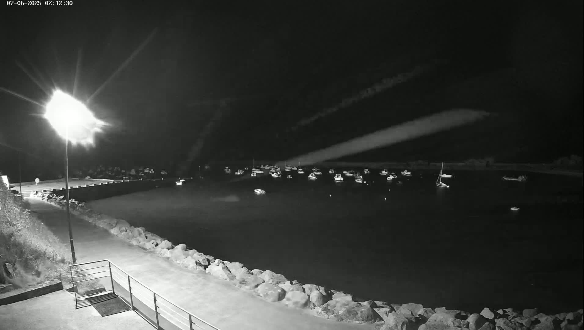 Plouescat, Porsguen Coast Live Cam - Brest, Finistre, Bretagne, France
