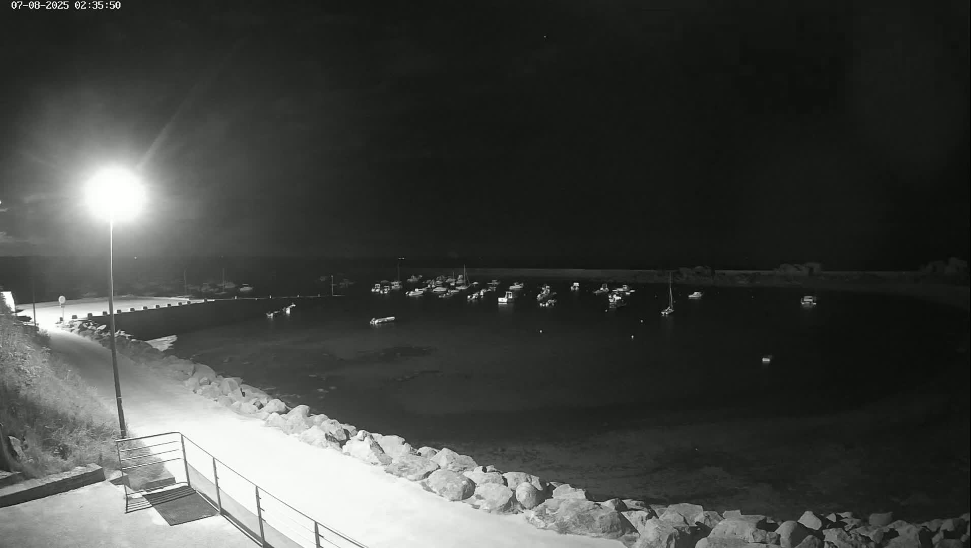 Plouescat, Porsguen Coast Live Cam - Brest, Finistre, Bretagne, France