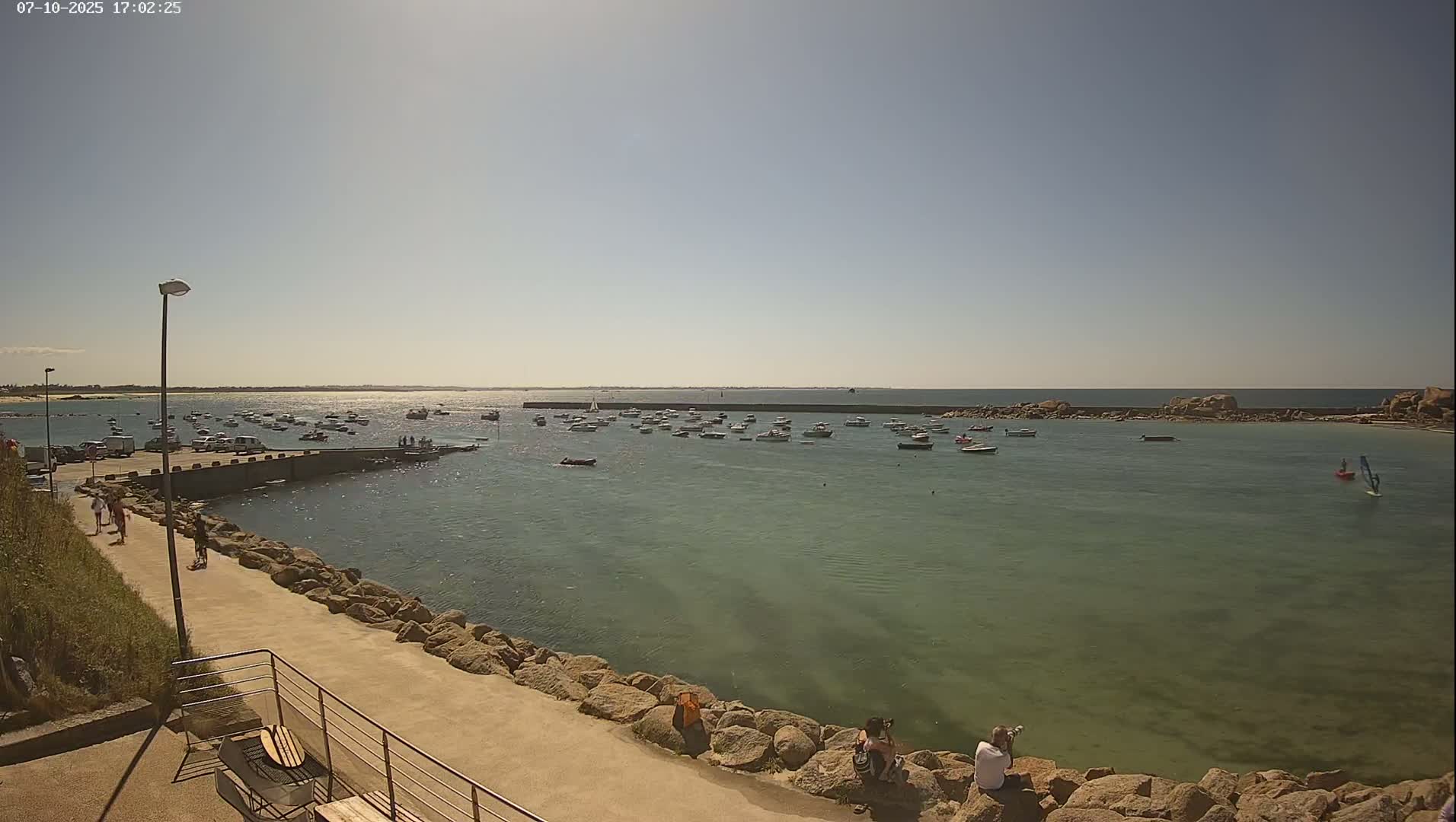 Plouescat, Porsguen Coast Live Cam - Brest, Finistre, Bretagne, France