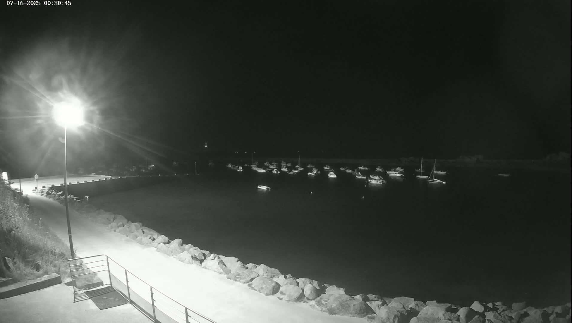 Plouescat, Porsguen Coast Live Cam - Brest, Finistre, Bretagne, France
