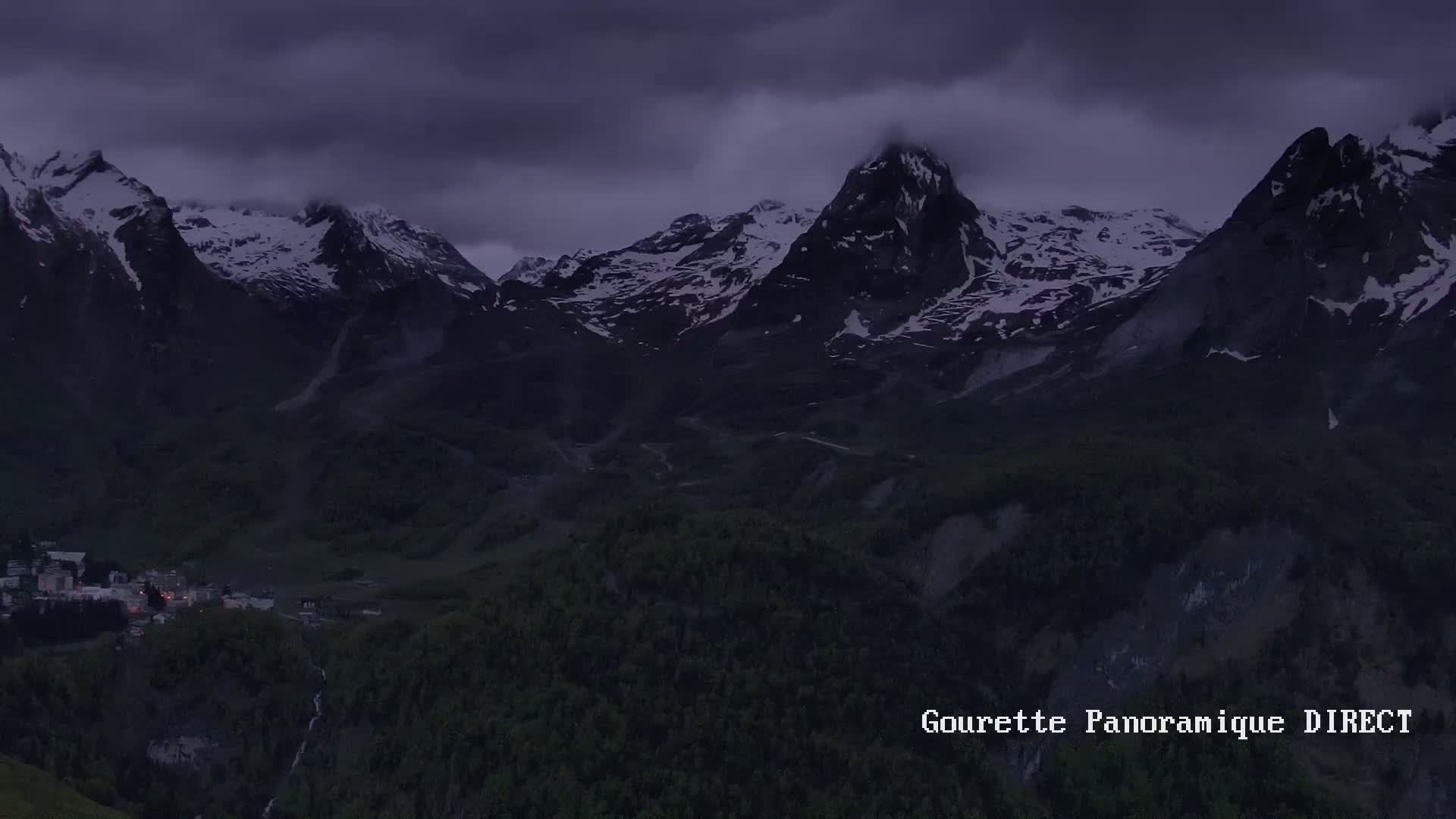 Gourette,  Pyrenees Panaromic Live Cam - Eaux-Bonnes,  Pyrenees-Atlantiques, Nouvelle-Aquitaine, France