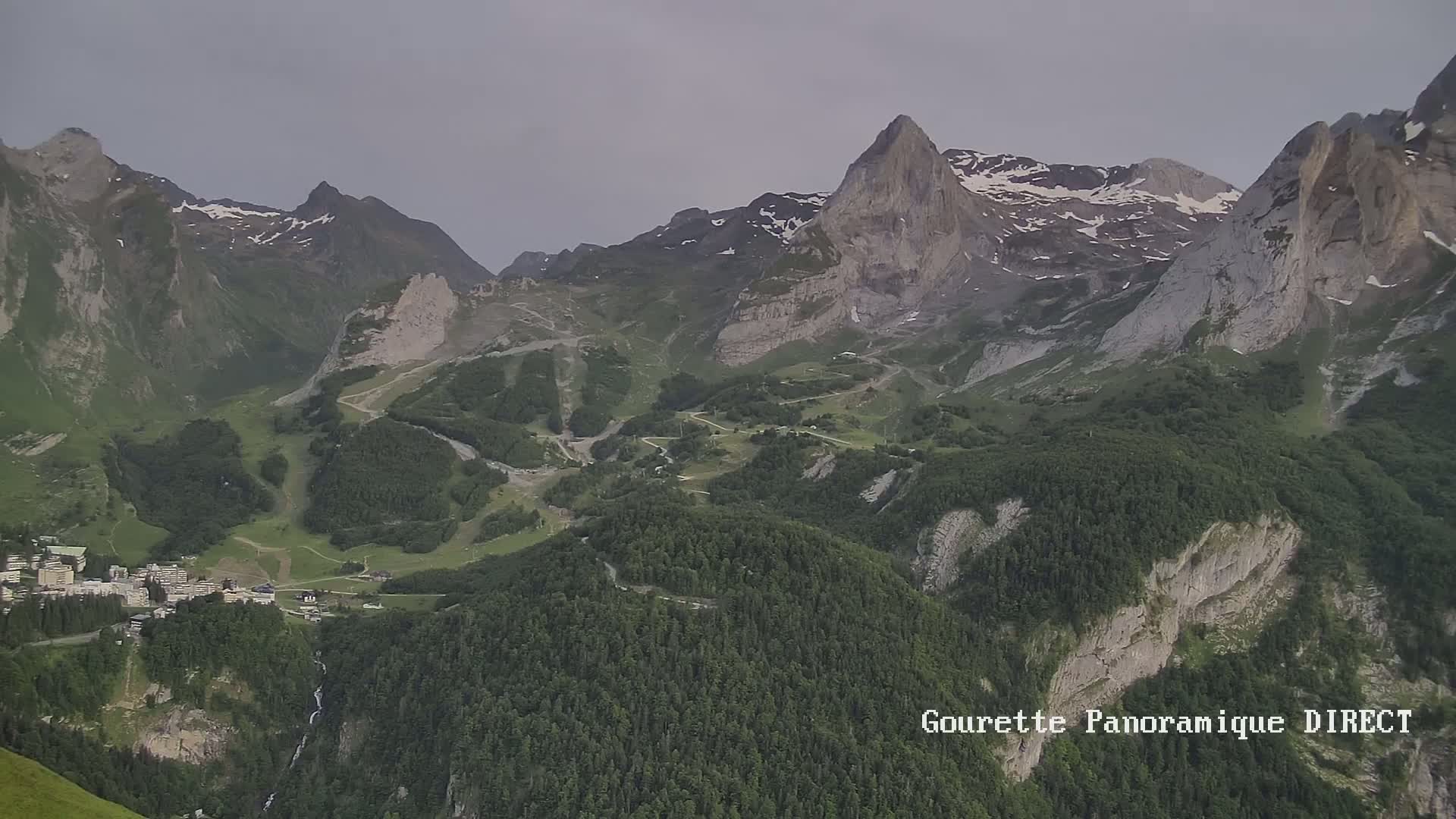 Gourette,  Pyrenees Panaromic Live Cam - Eaux-Bonnes,  Pyrenees-Atlantiques, Nouvelle-Aquitaine, France