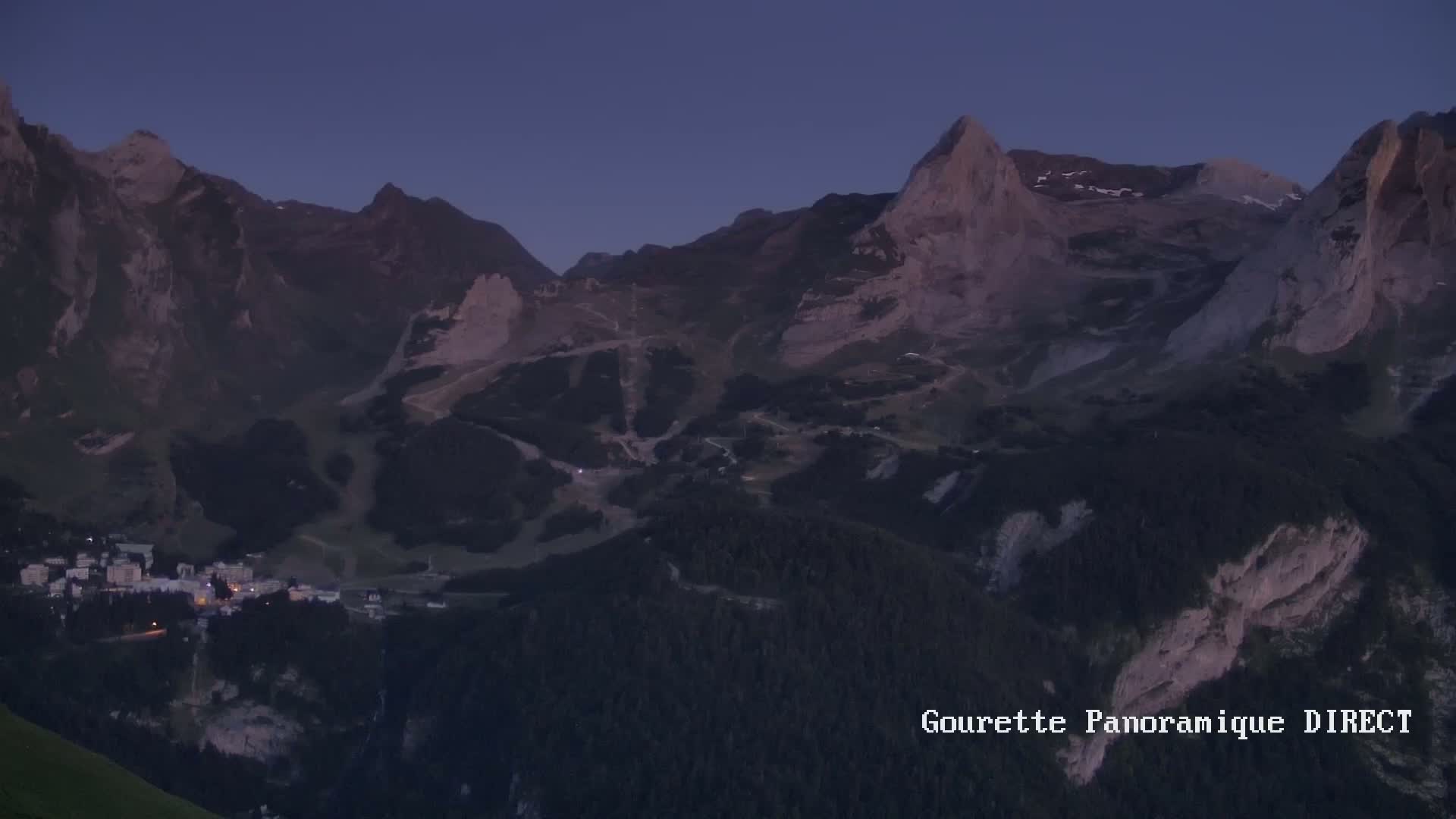 Gourette,  Pyrenees Panaromic Live Cam - Eaux-Bonnes,  Pyrenees-Atlantiques, Nouvelle-Aquitaine, France