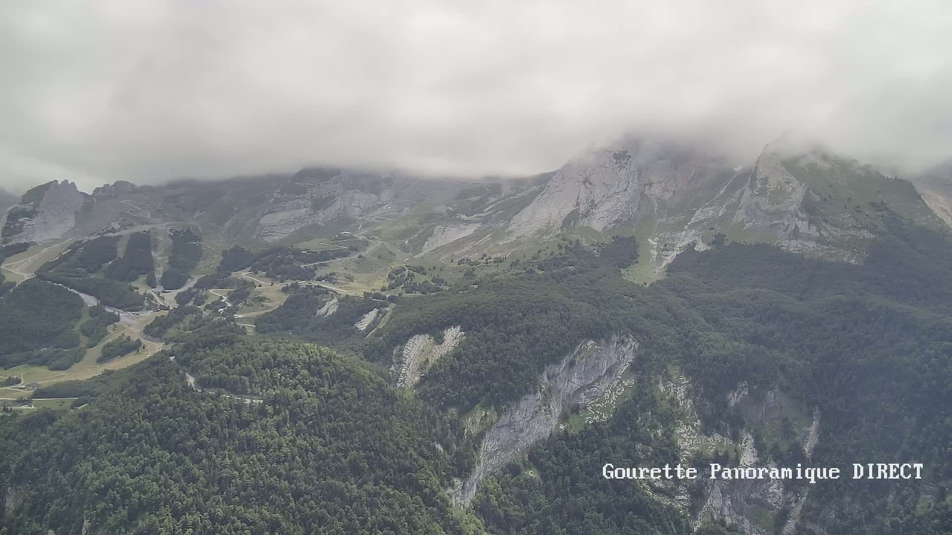 Gourette,  Pyrenees Panaromic Live Cam - Eaux-Bonnes,  Pyrenees-Atlantiques, Nouvelle-Aquitaine, France